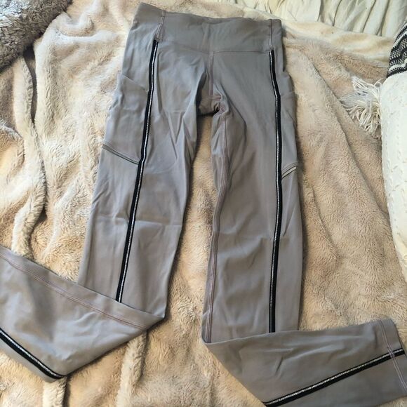 Lululemon speed up tight